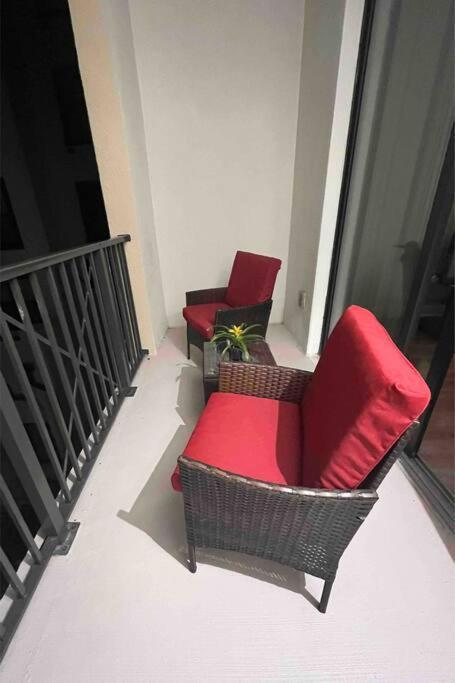 Appartement Blooming Journey In Tampa Bay! Extérieur photo